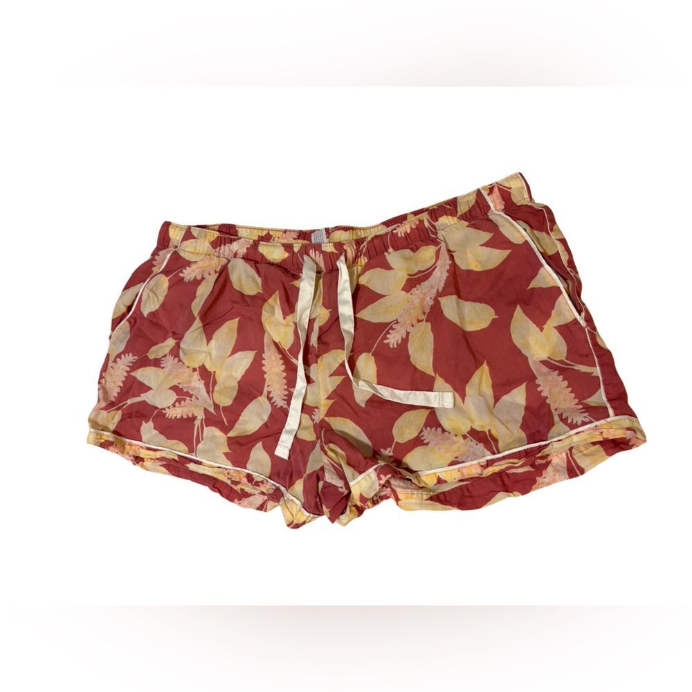 🛏️ Stars Above Floral Pajama Shorts – Women’s XL 🌙
